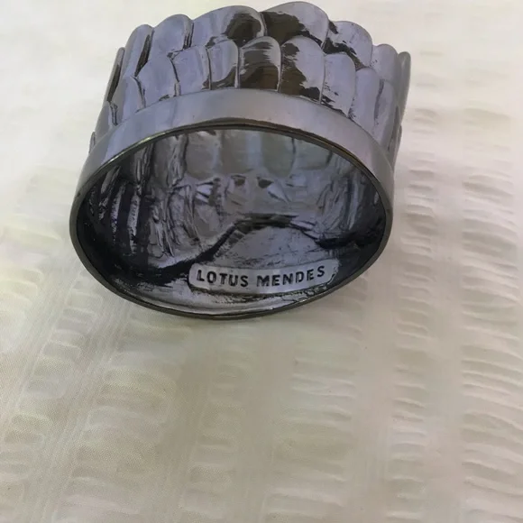 3 for $30 ❤️ 1st in - 1st get Sale Item!!!! LOTUS MENDES BANGLE Angel Wing - Picture 13 of 13